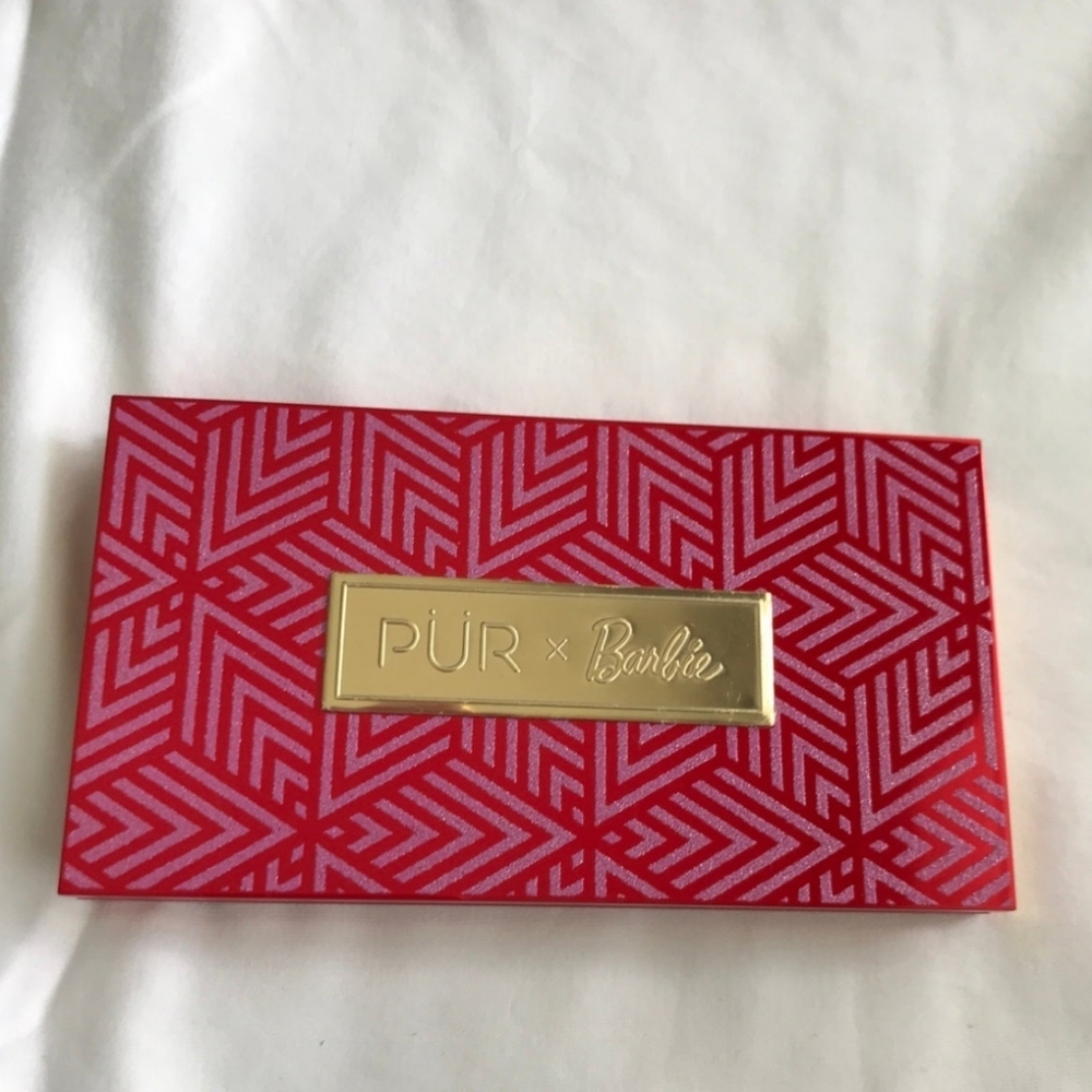 NWT-PUR Barbie Cheek Palette